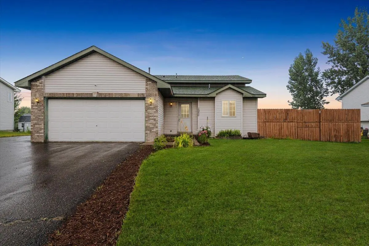 1350 Joes Lake RD SE, Cambridge, MN 55008