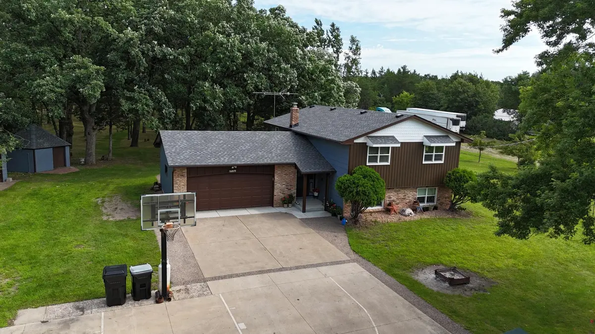 16819 242nd AVE NW, Orrock Twp, MN 55309