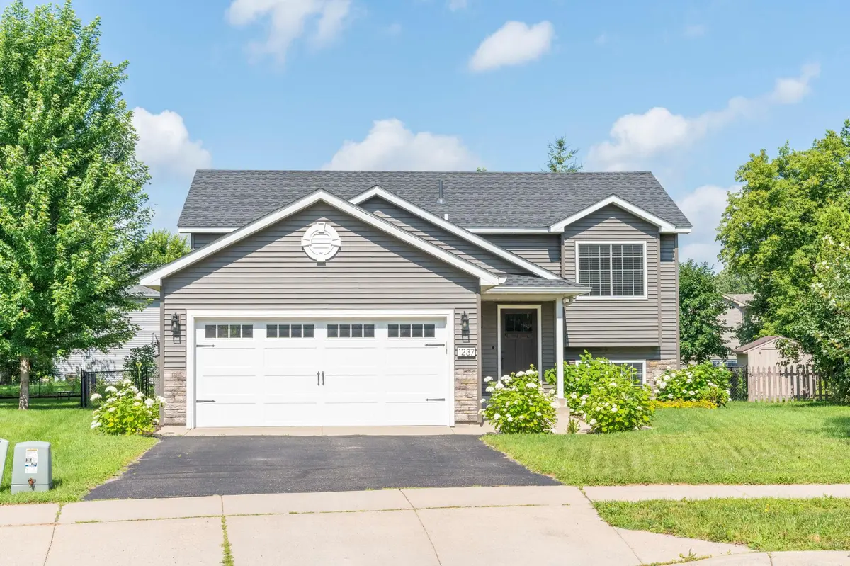1237 Connecticut AVE S, Sartell, MN 56377