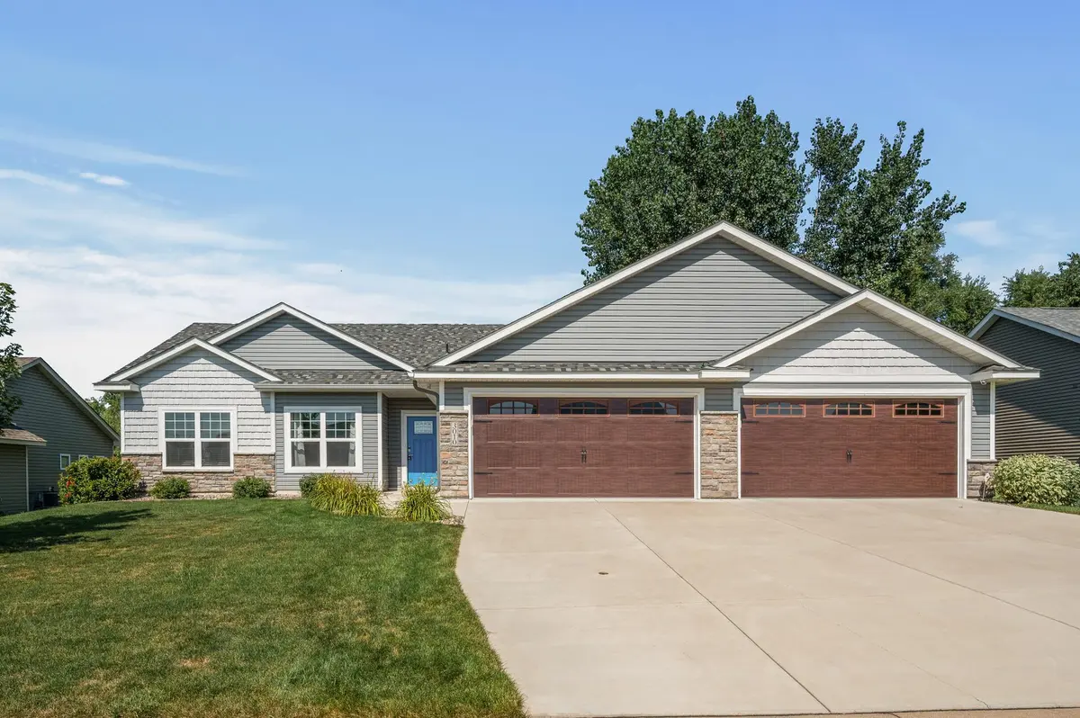 3010 Pine AVE SW, Howard Lake, MN 55349