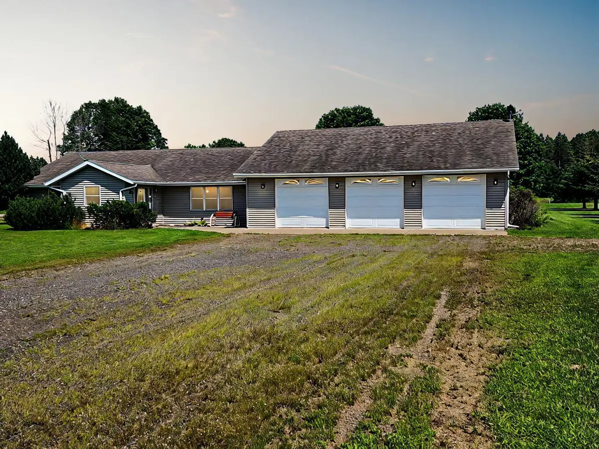 2585 11th ST, Lakeland Twp, WI 54829