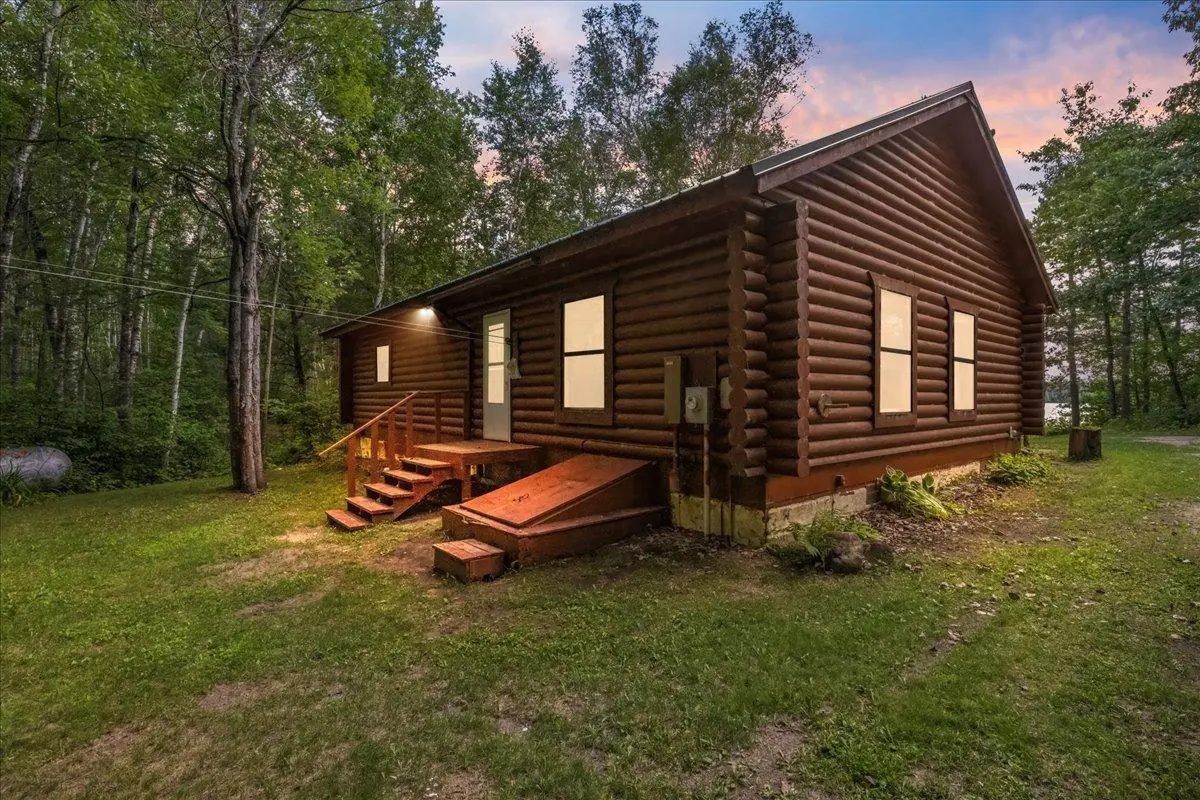 30543 Wildview RD, Balsam Twp, MN 55709