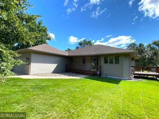 1206 4 1/2 AVE N, Sauk Rapids, MN 56379