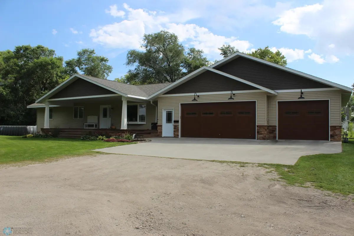 802 2nd AVE E, Ada, MN 56510