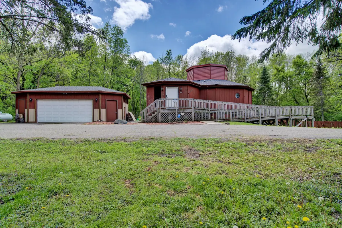 10747 Dunkirk LN N, Maple Grove, MN 55369