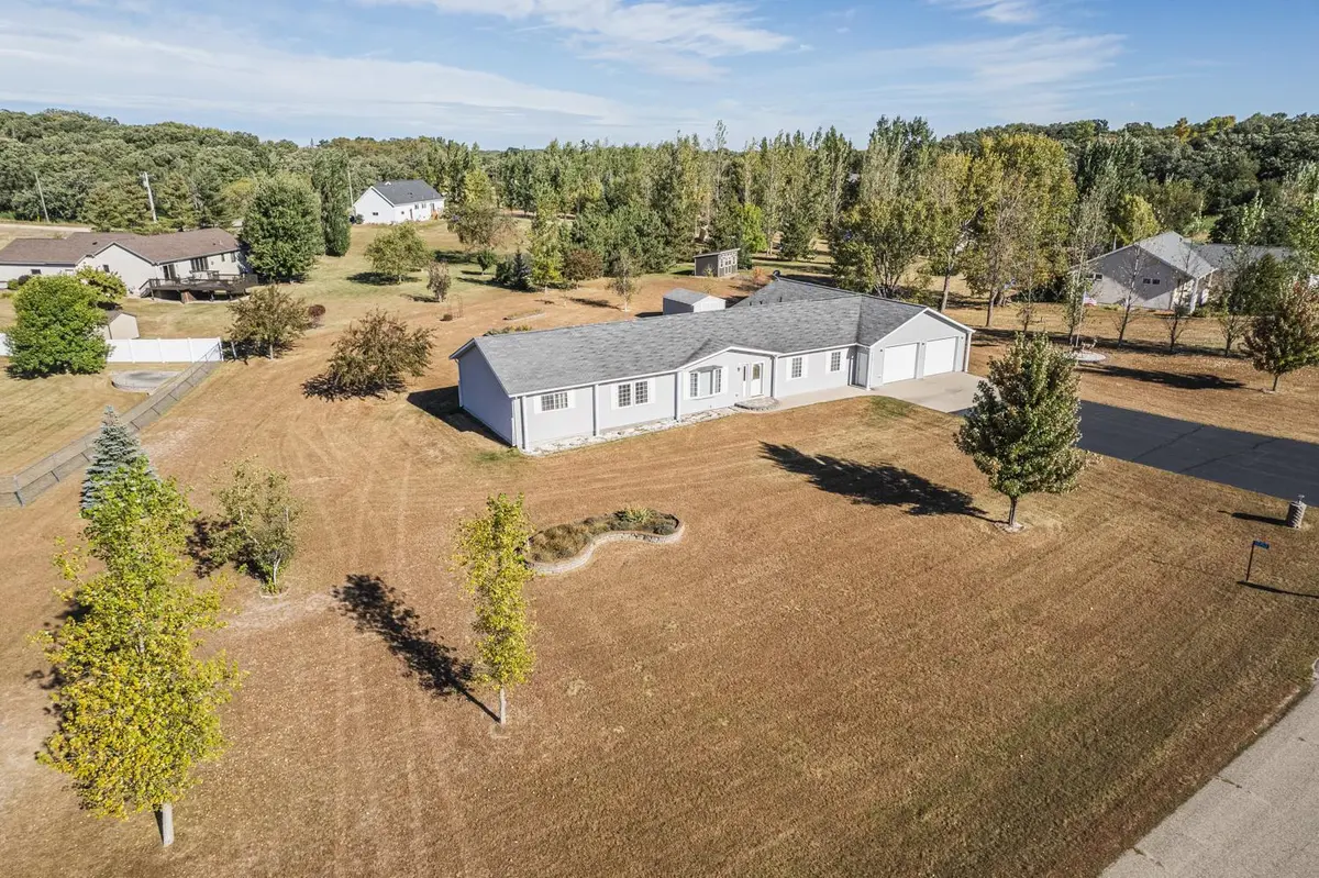 15762 Ridgeview LN W, Detroit Lakes, MN 56501