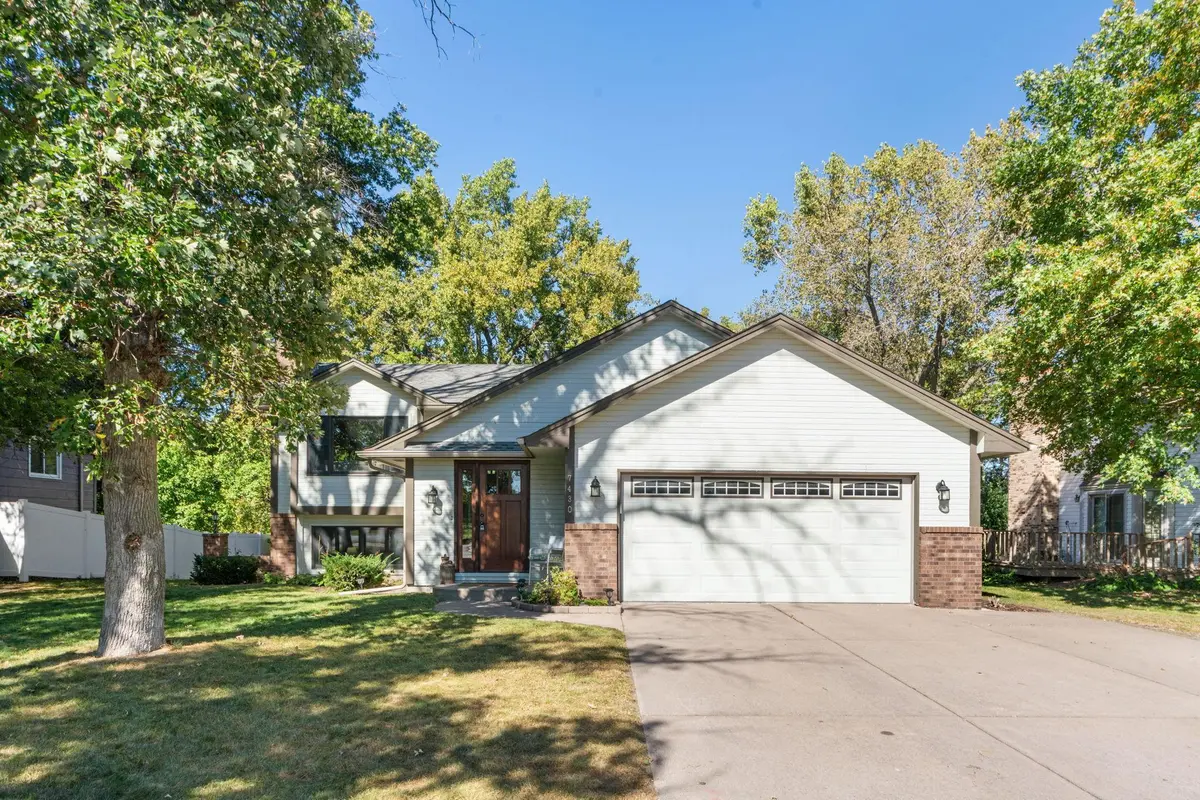 7430 109th AVE N, Champlin, MN 55316