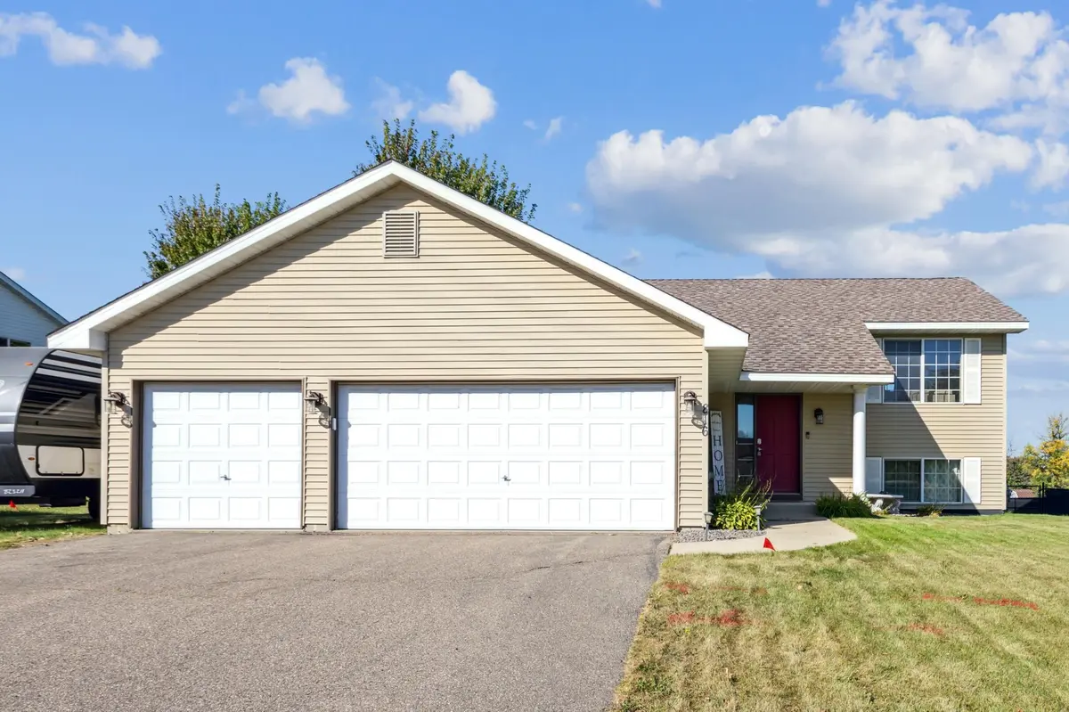 816 S Maple ST, Belle Plaine, MN 56011
