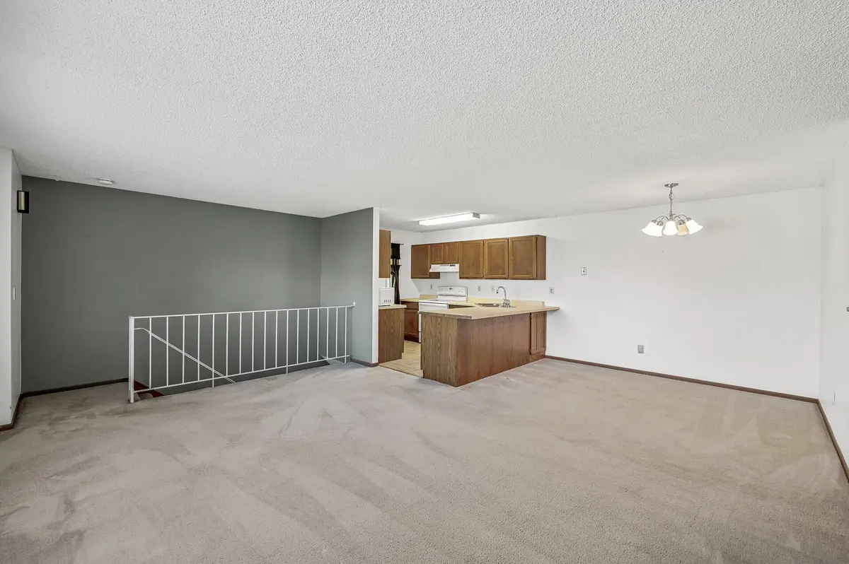 1269 Greenbriar CT #34, White Bear Twp, MN 55110