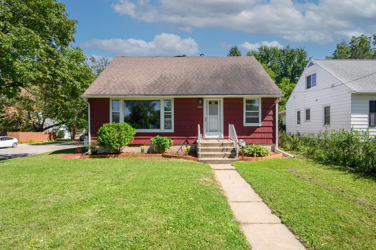 1024 9th AVE NW, Rochester, MN 55901