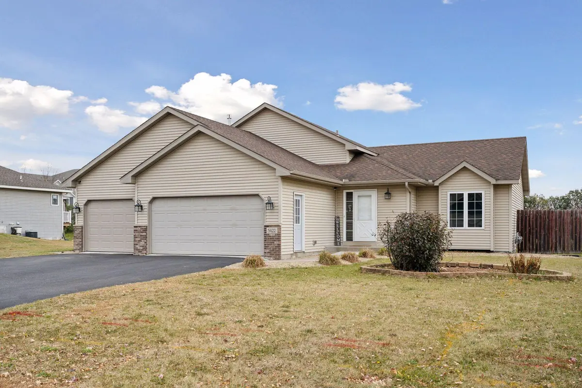 5422 Kalland AVE NE, Albertville, MN 55301