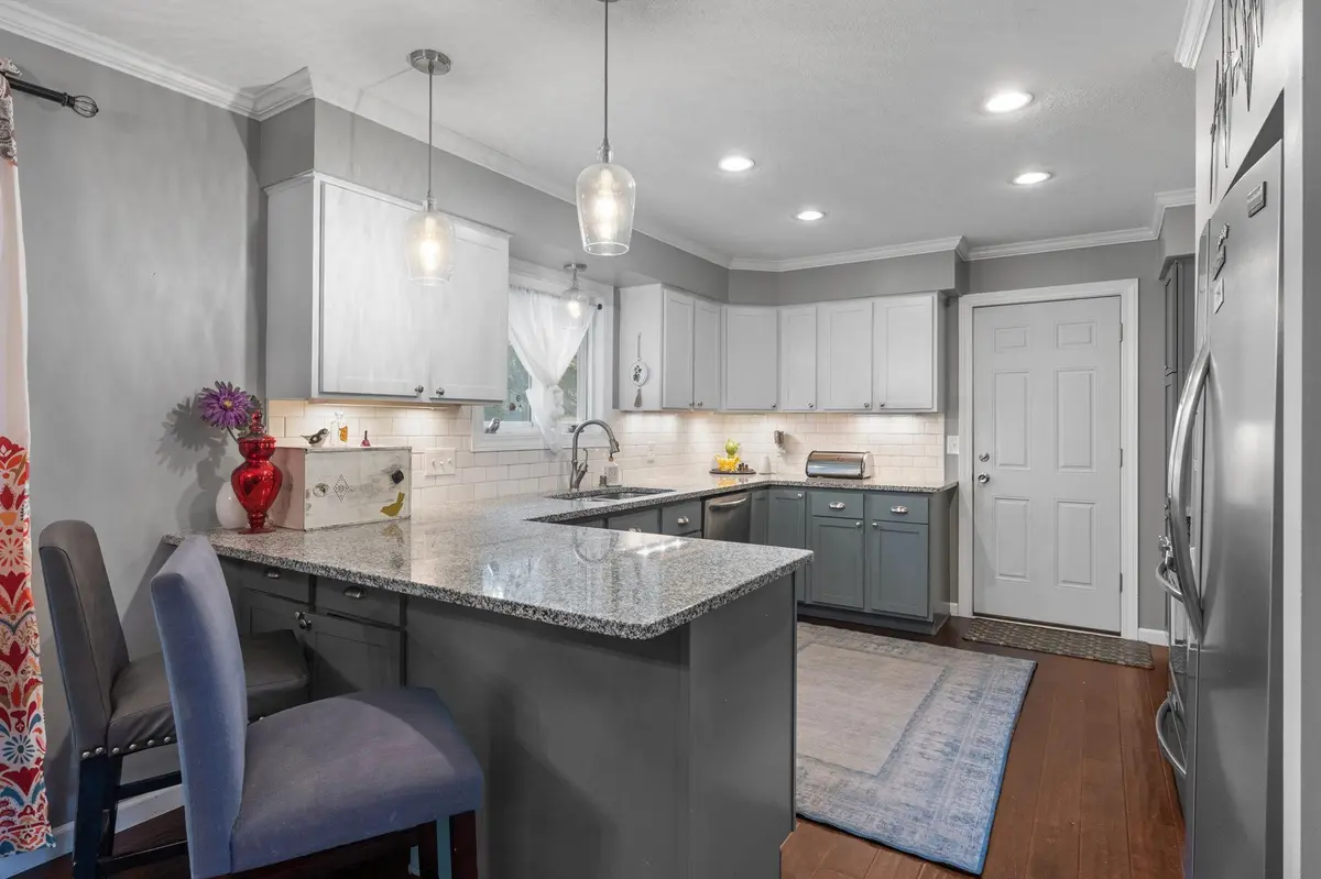 3110 81st ST E, Inver Grove Heights, MN 55076