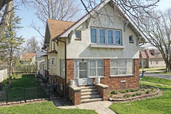 100 2nd ST, Claremont, MN 55924