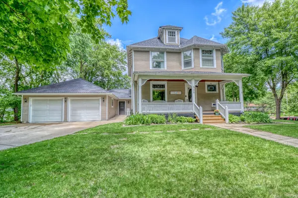 305 1st AVE SE, Pelican Rapids, MN 56572
