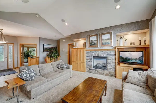17815 233rd AVE NW, Orrock Twp, MN 55309
