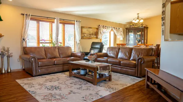 669 S Shore DR, Detroit Lakes, MN 56501