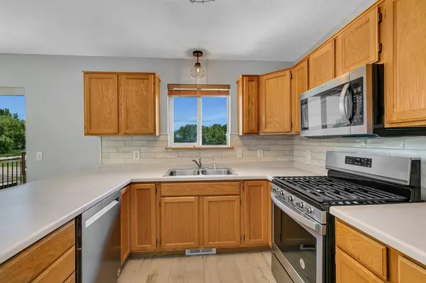 8838 Troy Marquette DR, Monticello, MN 55362