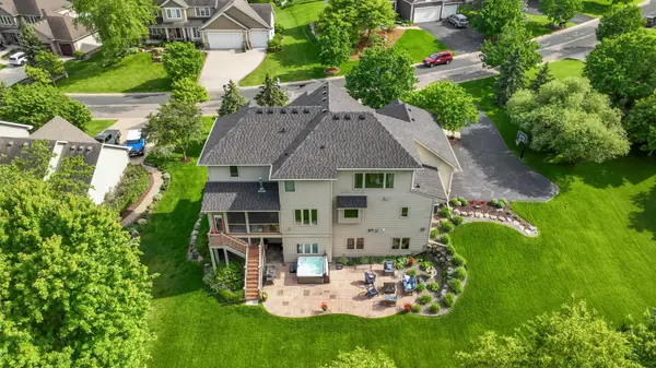 3787 Drumcliffe CT, Rosemount, MN 55068