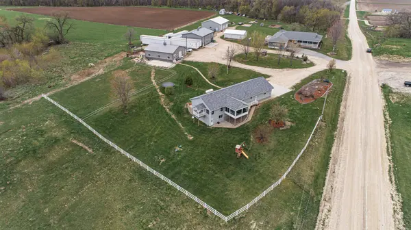 15027 Sandstone DR, Saint Charles Twp, MN 55979