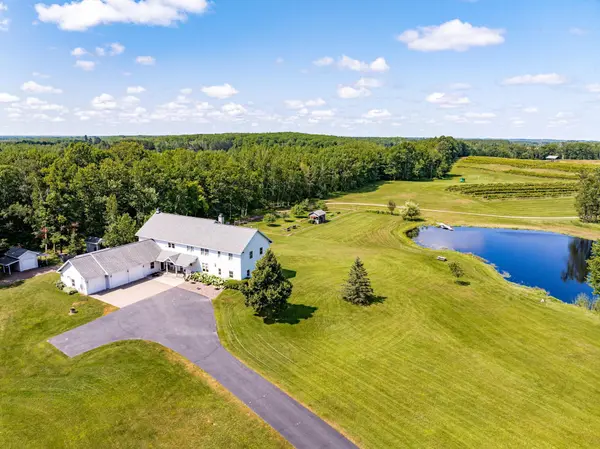 3231 Pioneer RD, Blackhoof Twp, MN 55707