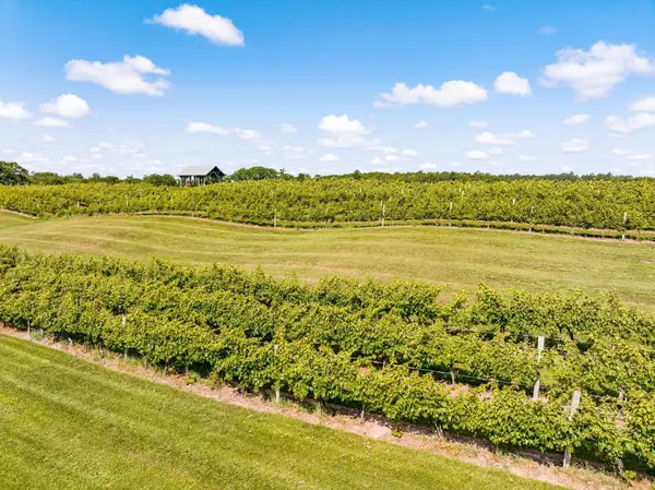 3231 Pioneer RD, Blackhoof Twp, MN 55707