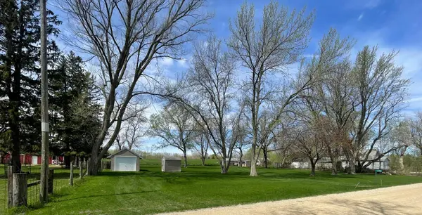 2458 Main ST S, Austin Twp, MN 55912