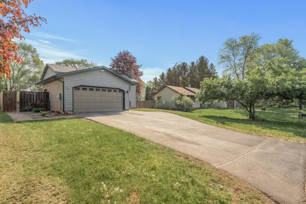 7449 Jeffery LN S, Cottage Grove, MN 55016