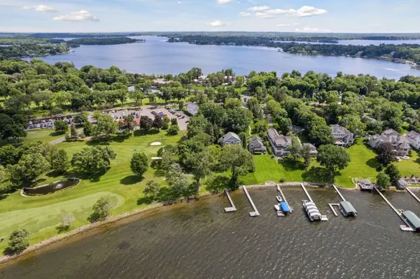 2856 Northview RD, Minnetonka Beach, MN 55391