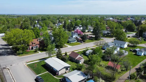 517 1st ST NW, Aitkin, MN 56431