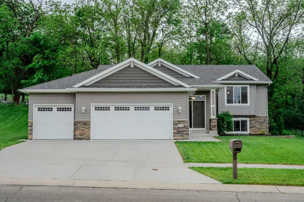 2392 Tee Time RD SE, Rochester, MN 55904