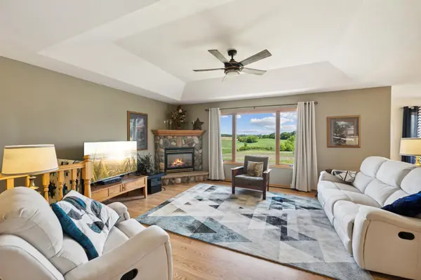 880 US Highway 8, Apple River Twp, WI 54001