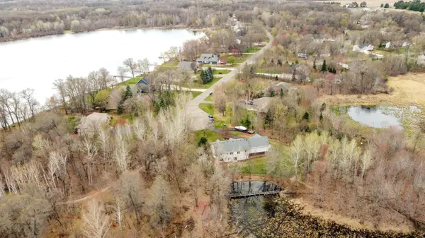 27276 Bayshore DR, Stanford Twp, MN 55040