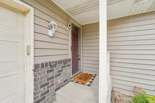 13600 Bryant PL S, Burnsville, MN 55337