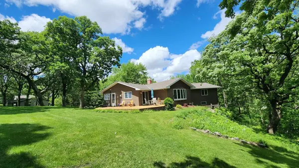 21795 Douglas AVE, Albert Lea, MN 56007