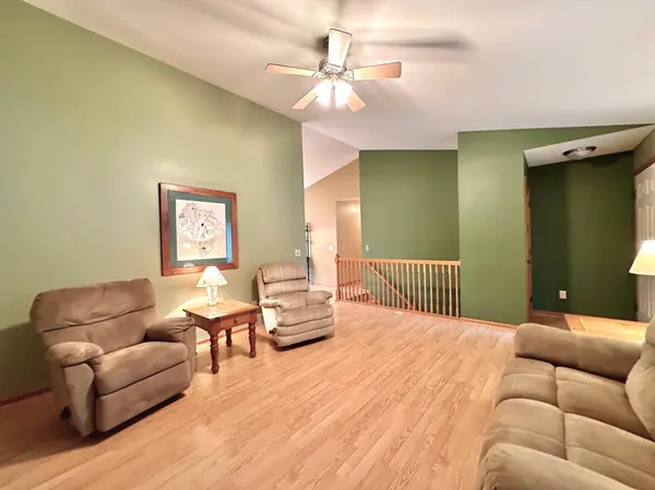 1203 11th ST W, Altoona, WI 54720