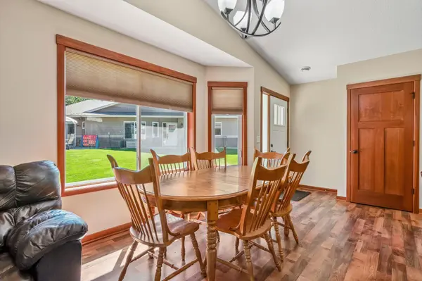 447 White Pine LN, Somerset, WI 54025