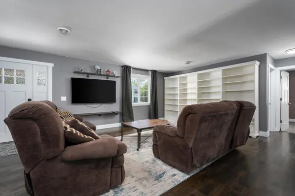 406 NW Lewison ST, Adams, MN 55909