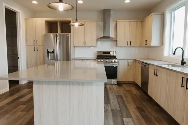 10040 Harvest TRL, Victoria, MN 55386