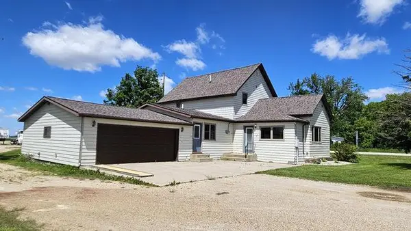 306 Larkin AVE, Barry, MN 56210