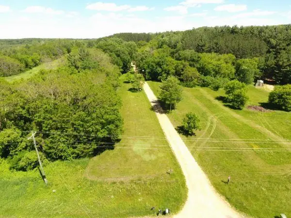 508 180th ST, Alden Twp, WI 54020