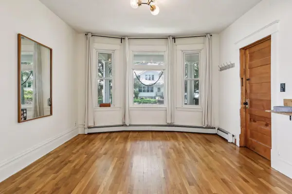 674 Orange AVE E, Saint Paul, MN 55106