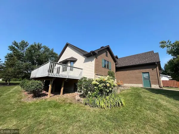 506 Ironwood AVE NE, New Prague, MN 56071