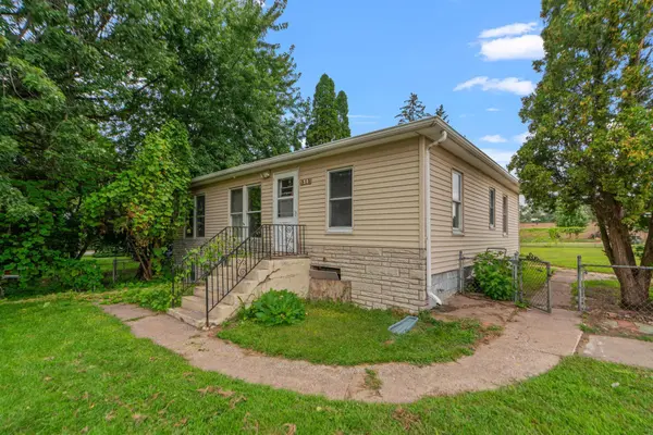 515 82nd AVE NE, Spring Lake Park, MN 55432