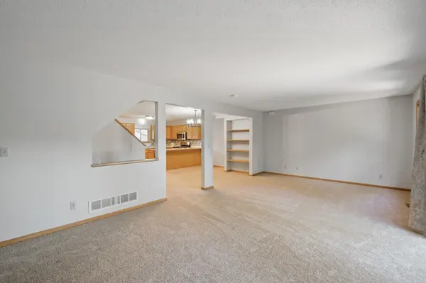 127 South DR #D, Circle Pines, MN 55014