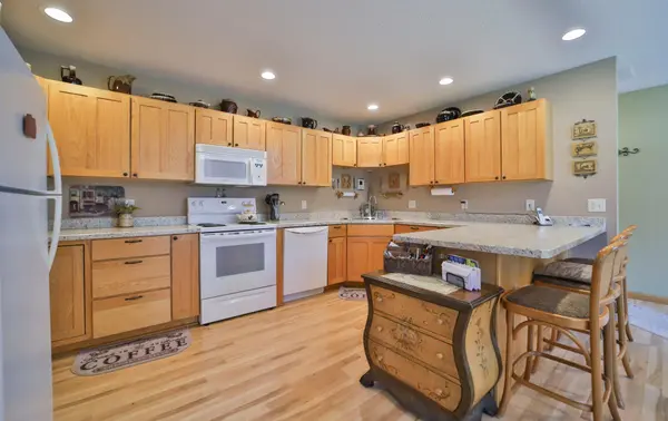 302 Birch ST S, Hackensack, MN 56452