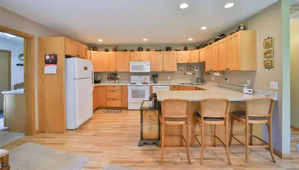 302 Birch ST S, Hackensack, MN 56452