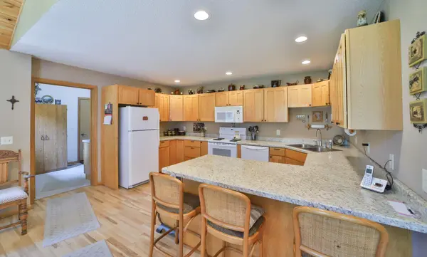 302 Birch ST S, Hackensack, MN 56452