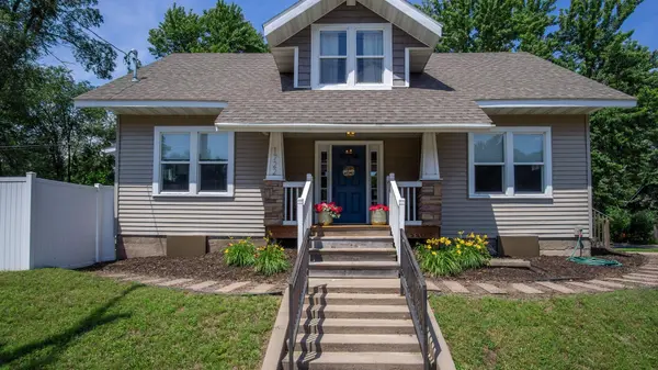 1722 Birch ST,  Eau Claire,  WI 54703