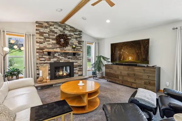 13413 Bryant AVE S, Burnsville, MN 55337