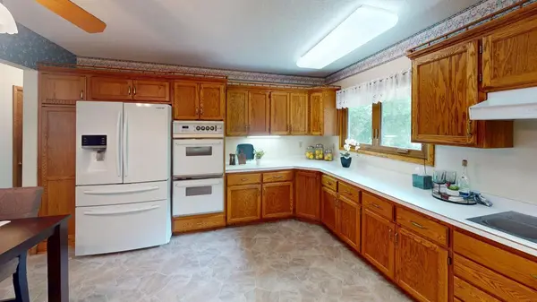 13883 67th AVE N Maple Grove, MN 55311